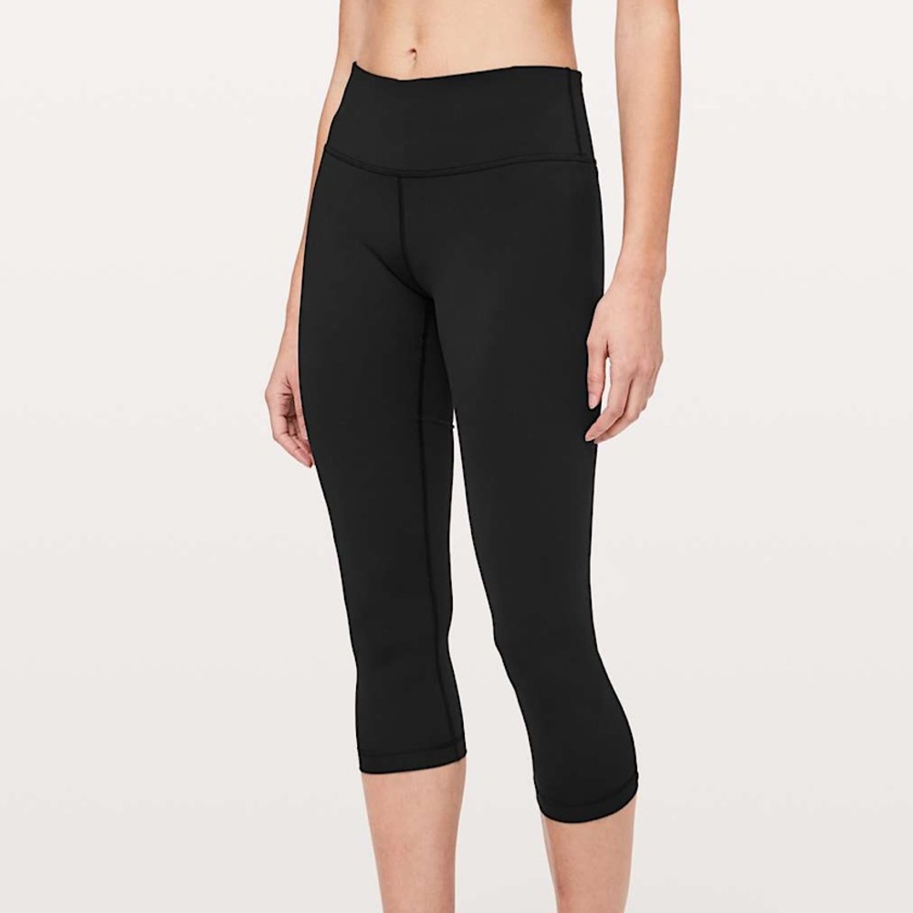 Yoga Pilates Pants Lululemon Wunder Under Crop Mid-Rise, Size 2 - Black Luon